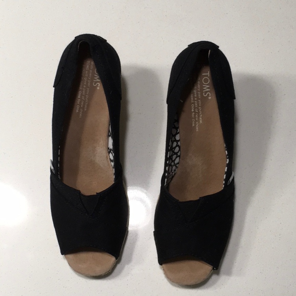 Toms Black “Emma” Espadrille Wedges